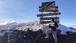 subi o cume do kilimanjaro